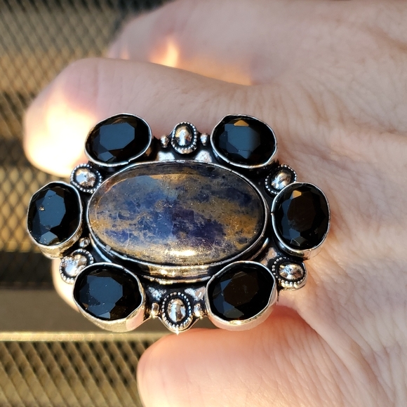 New Oversized Sodalite & Black Spinnel 925 Silver Statement Ring. - Picture 6 of 16